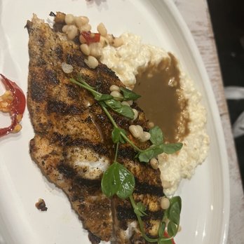 Leah & Louise signature dishes Smoked Catfish
Mud City Stew
Arthur Ashe Sandwich